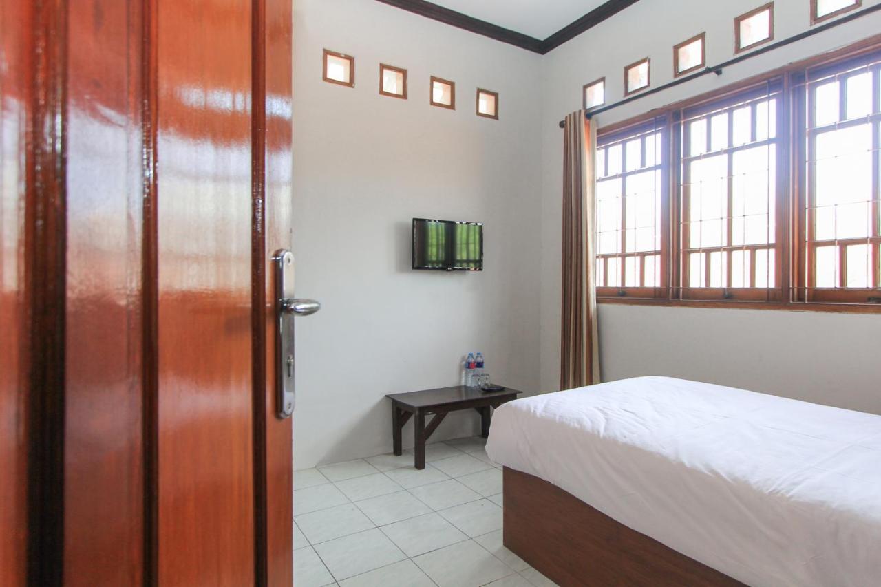 Santo Guest House Tropodo Brebek Zewnętrze zdjęcie
